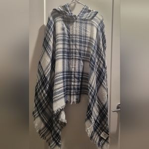 Owlcrate Scorpio Races Poncho